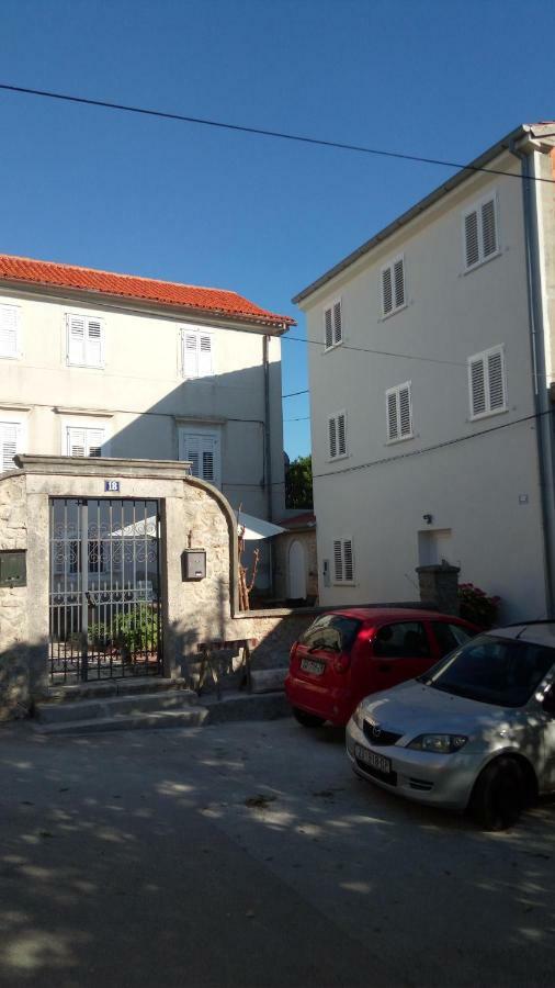 Apartmani Filip Zadar Diklo Exterior foto
