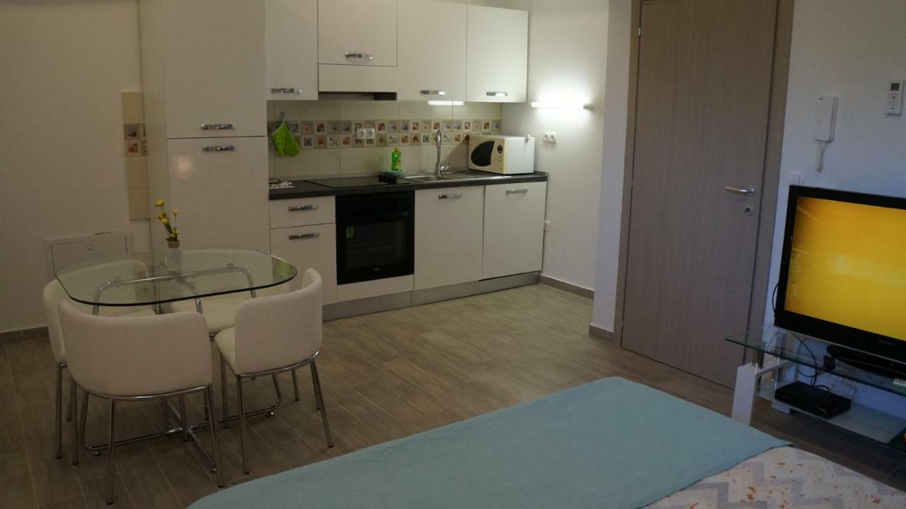 Apartmani Filip Zadar Diklo Exterior foto